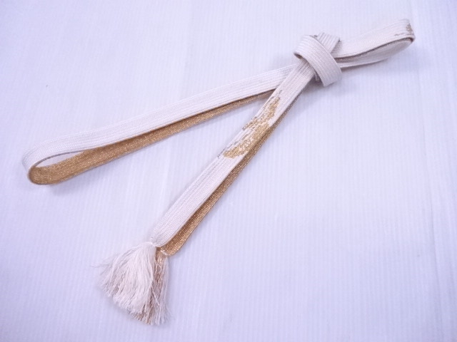 リサイクル　和装小物　帯締め　金糸　礼装用　白金　正絹　手組　高麗組